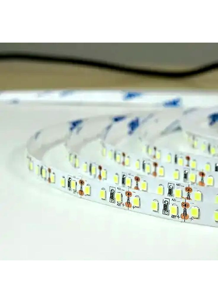 Светодиодная лента 12В SMD2835 120шт/м 915 Лм/м нейтральный белый, негерметичная, 1 метр BIOM (361068693)