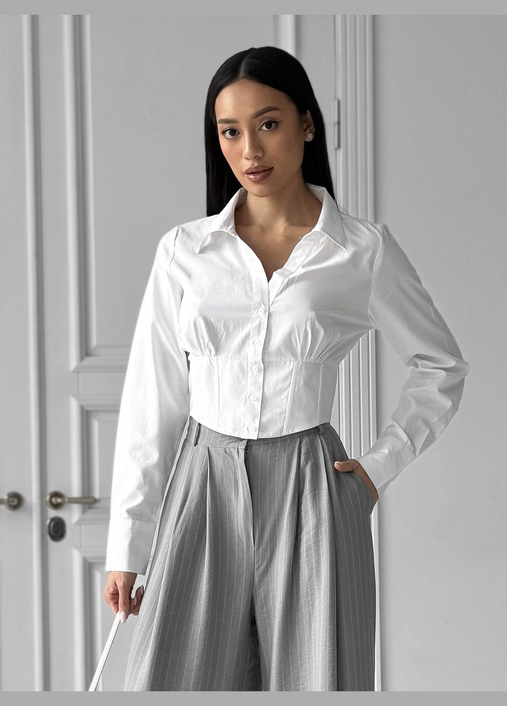 Біла стильна біла блуза Jadone Fashion