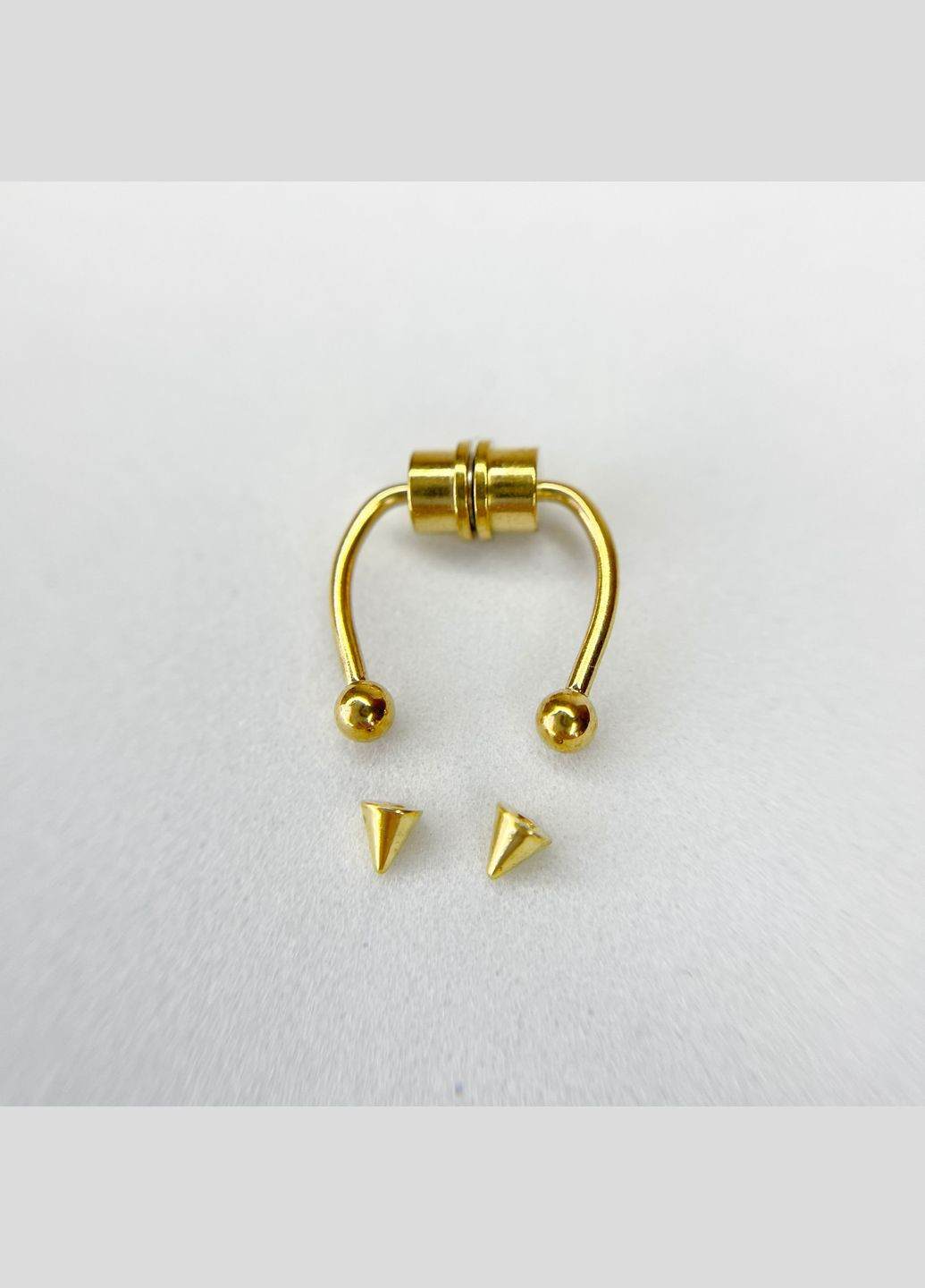 Сережка пірсинг обманка Підкова циркуляр на магніті 16.5 мм х 15 мм нержавіюча сталь Золотистий Finding (328943199)