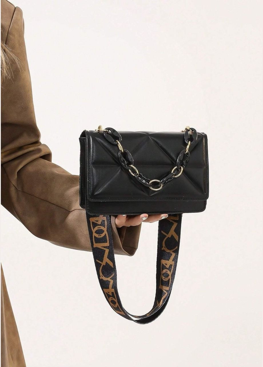 Жіноча класична сумка 10277 на ремінці чорна No Brand (285751783)
