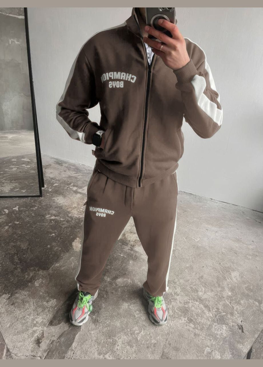 Коричневый костюм мужская двунитка,брюки и кофта с лампасами. No Brand