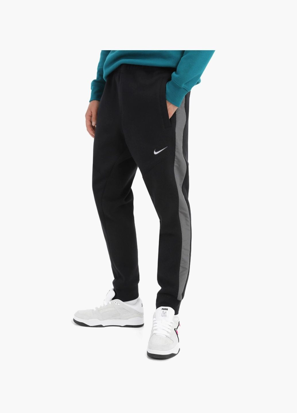 Черные демисезонные брюки Nike