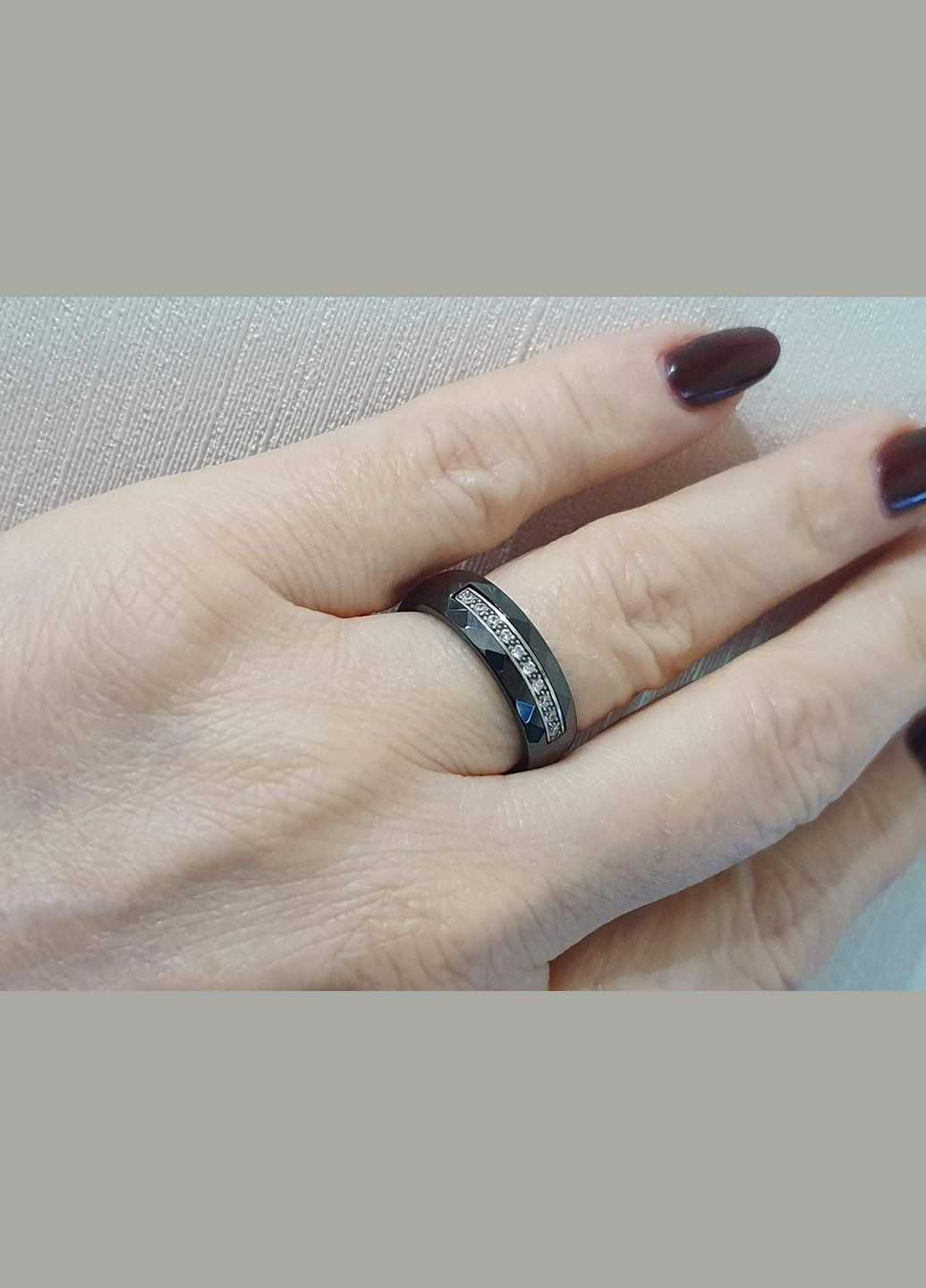 Срібне кільце з керамікою і фіанітами. С1010Ч Aurora (315833087)