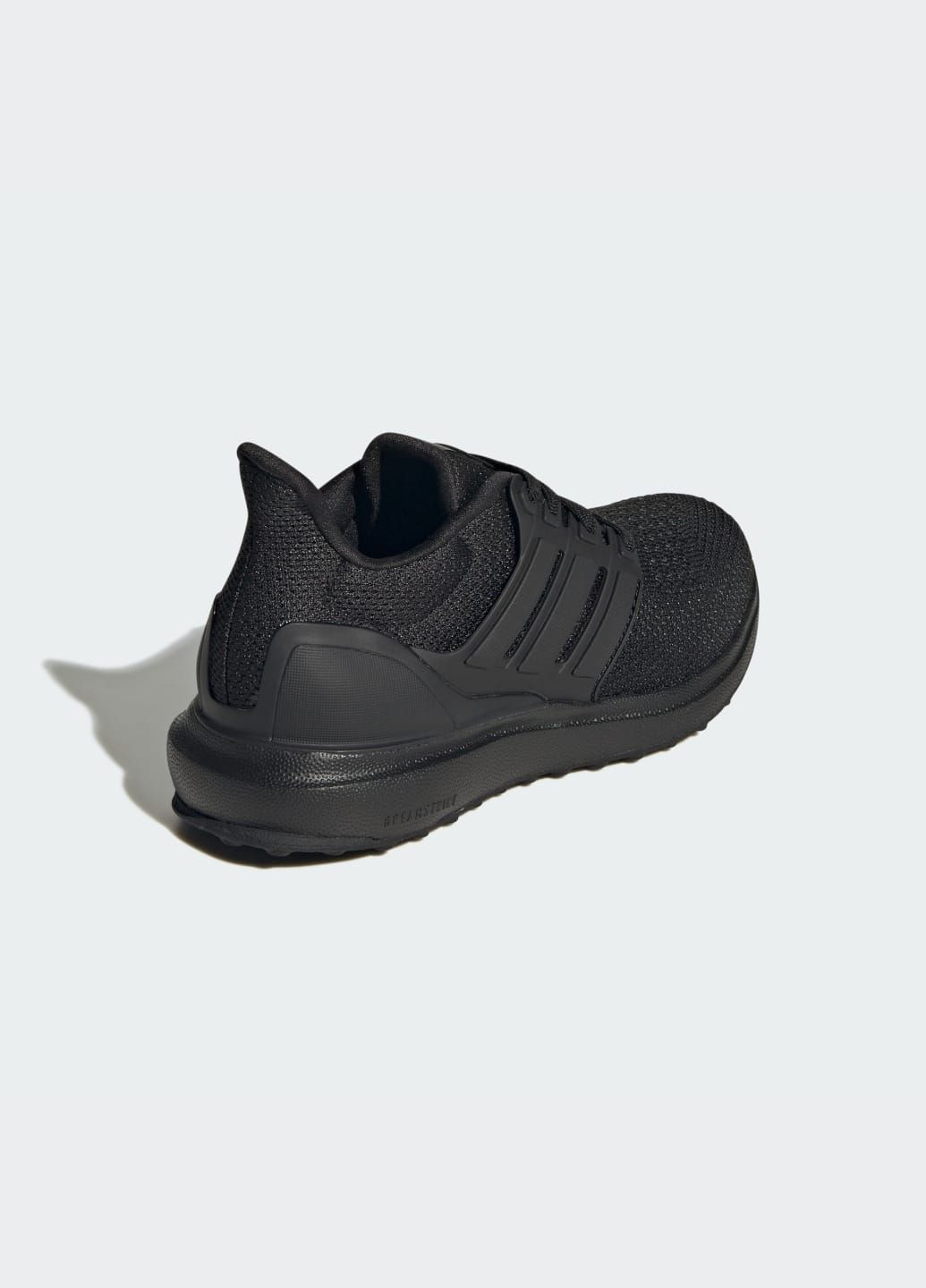 Черные всесезонные кроссовки ultradream dna kids adidas