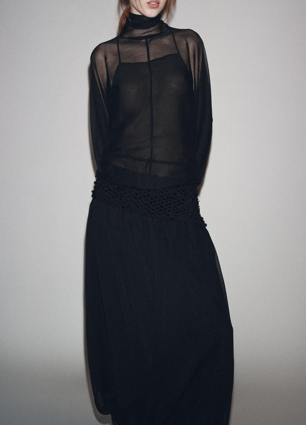 Чорна блузка Zara