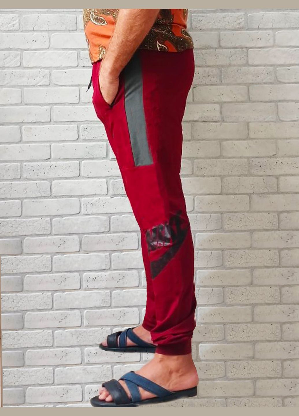 Чоловічі спортивні штани з кишенями, пояс на гумці з накатом NIKE бордовий колір, двонитка No Brand (315033379)