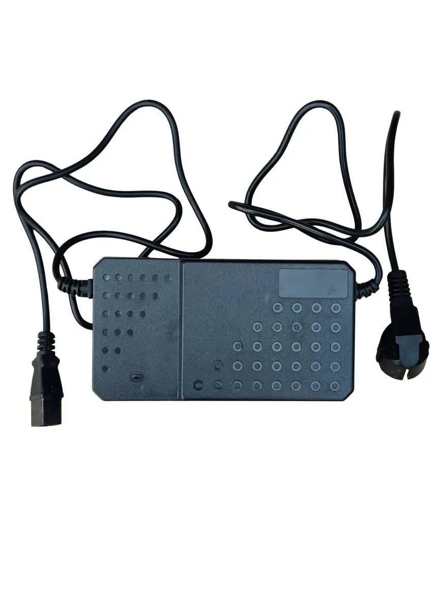 Зарядное устройство 60V 32Ah Model 1 Eco черный 120x60x210 мм пластик No Brand Model 1, Eco (401165236)