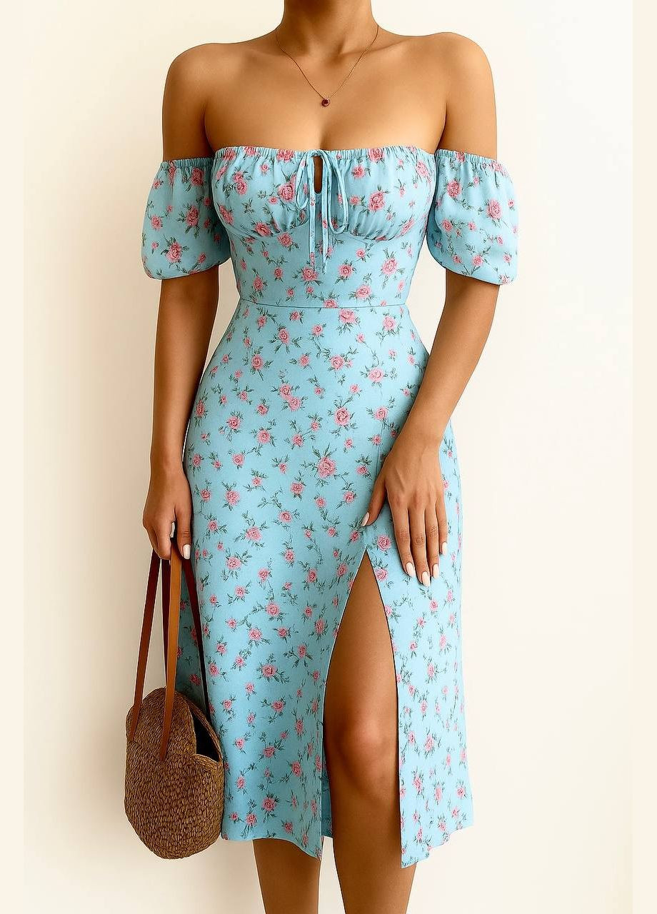 Голубое повседневный женское платье меди в цветочном принте с высоким разрезом. с открытыми плечами MonCher с цветочным принтом
