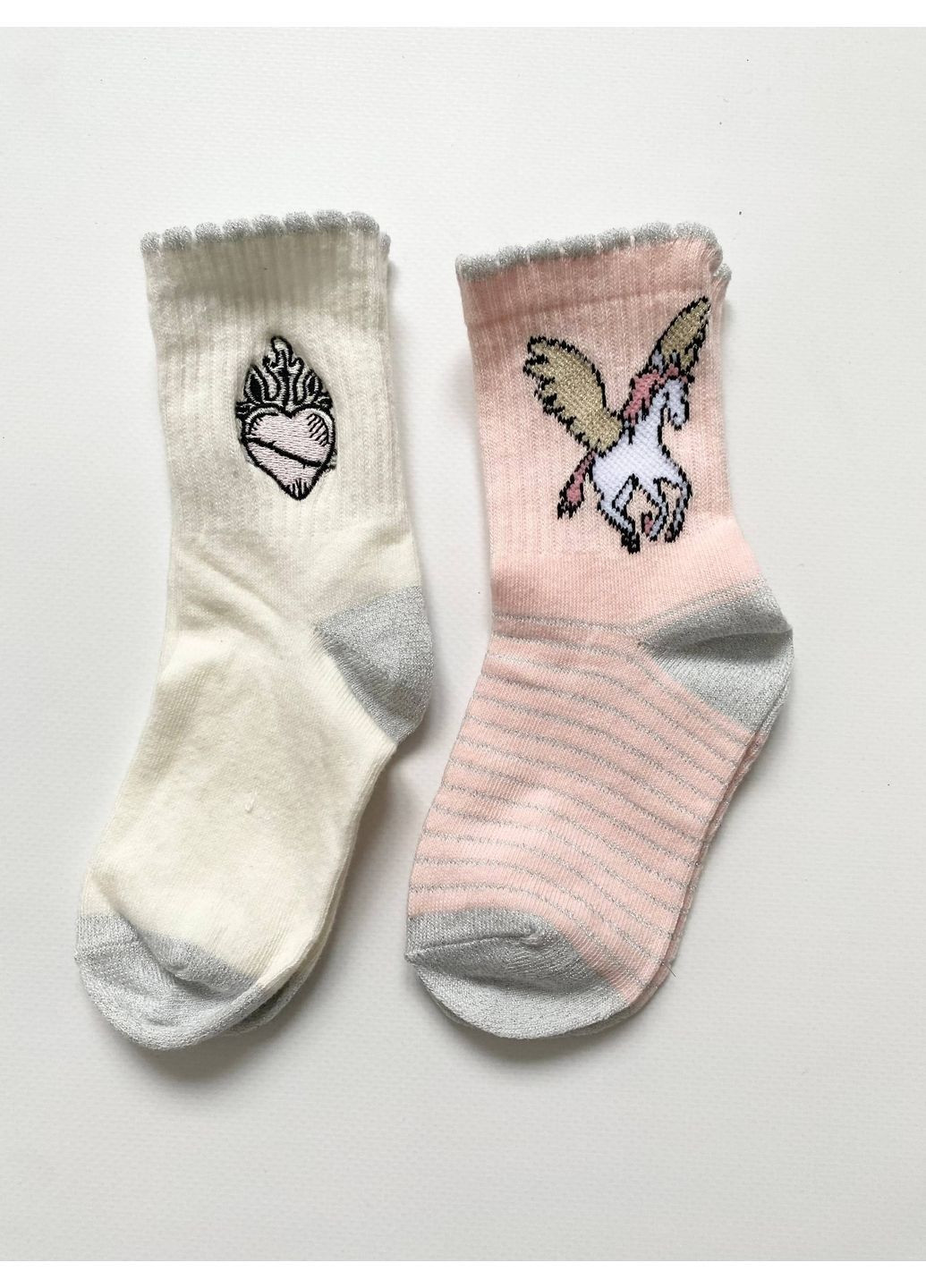 Білі шкарпетки для дівчинки 2шт Primark (365839945)