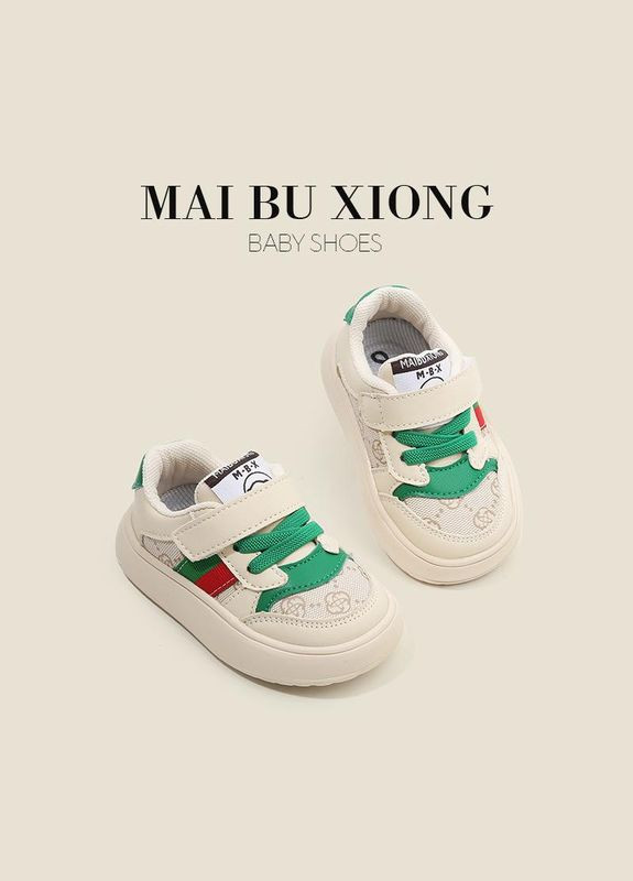 Бежеві дитячі кросівки mai bu xiong арт.7136бежевий No Brand