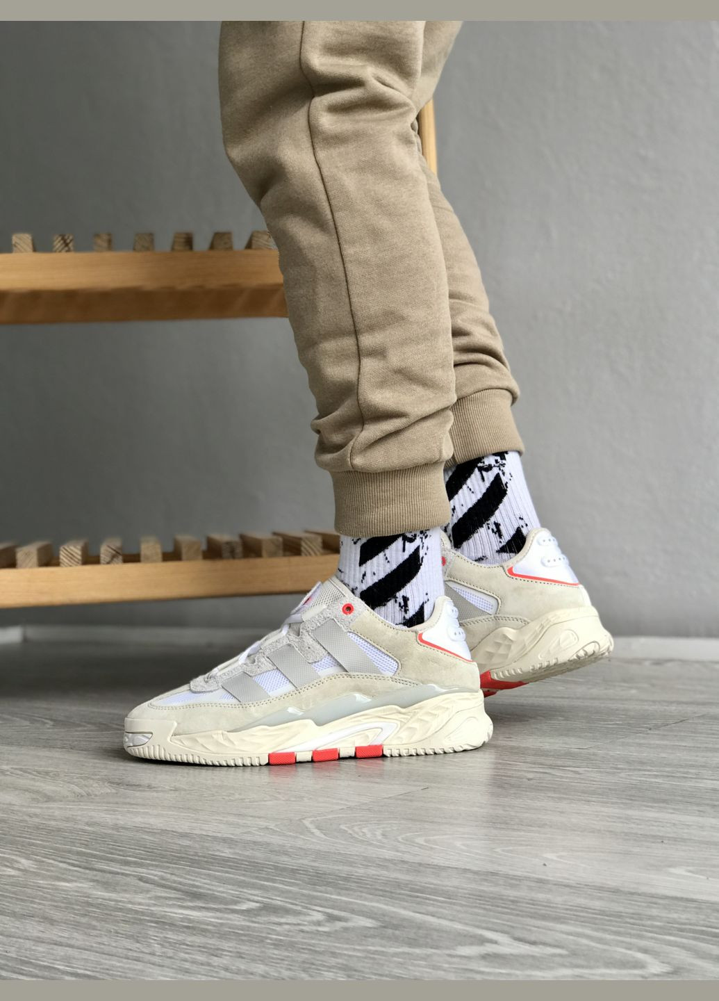 Бежевые демисезонные кроссовки мужские и женские adidas niteball beige | адидас найтбол бежевые No Brand