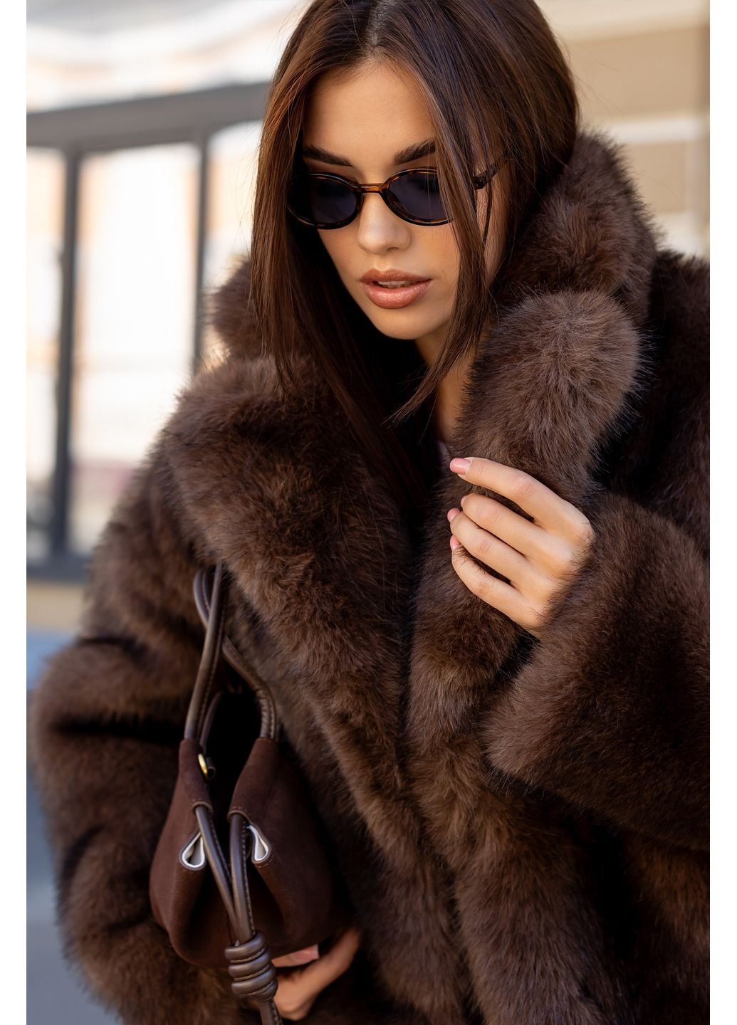 Шуба з еко-хутра коротка Chicly Furs (360602985)