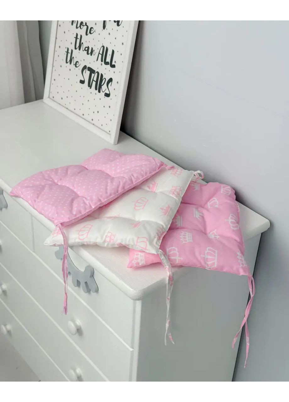 Подушка м'яка для дитячого стільчика 23х28, біла No Brand (366391632)