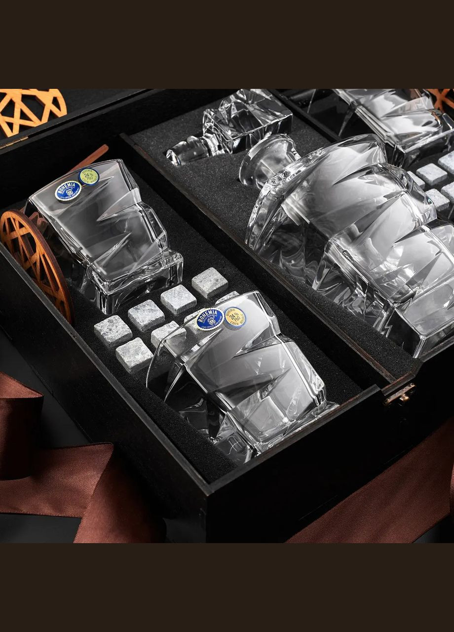 Подарочный набор для охлаждения виски с четырьмя бокалами и графином Bohemia Zig-Zag и камнями для виски 300мл Handmade WS409D (345646759)