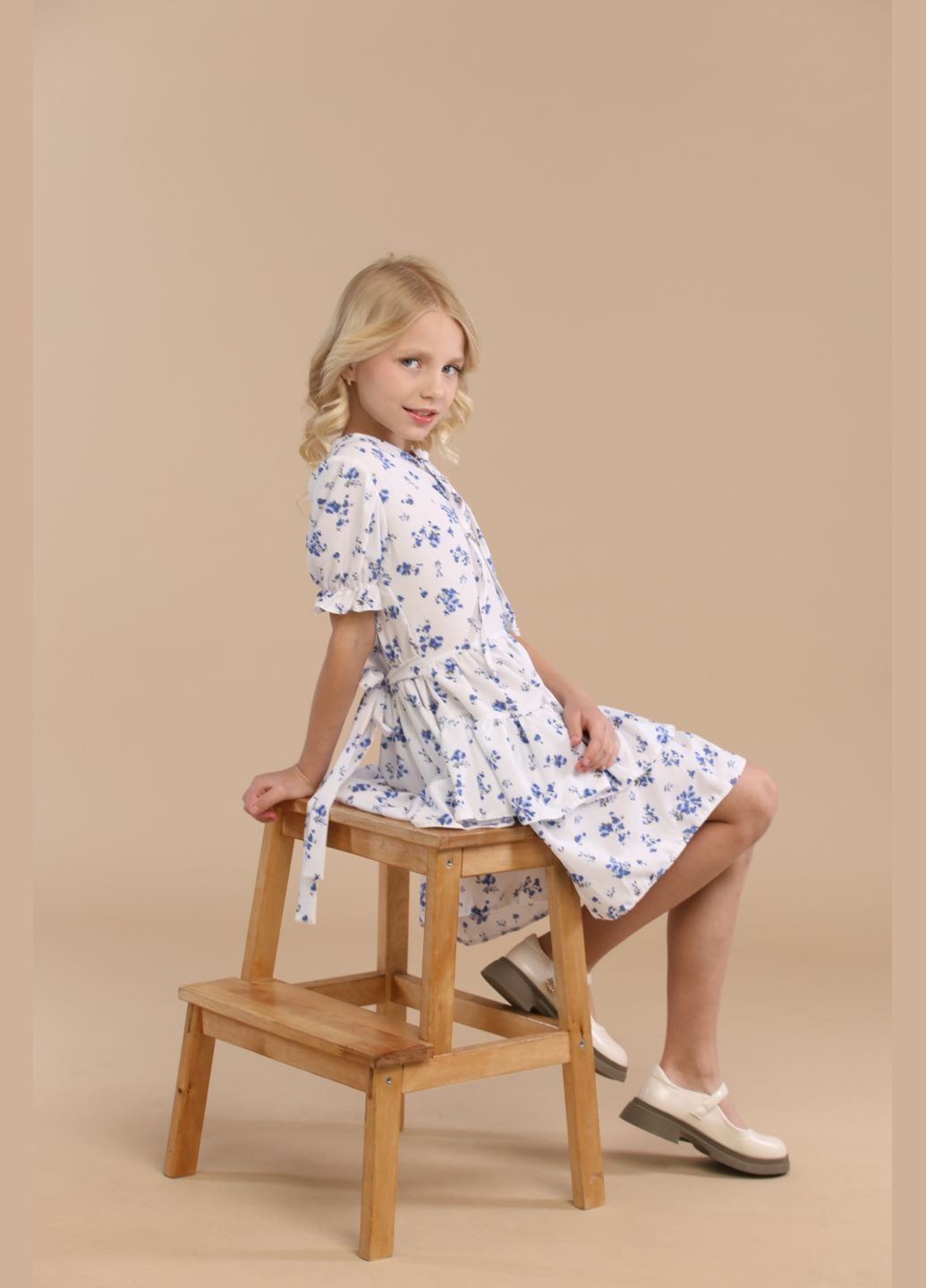 Белое стильное летнее платье на девочку подростка (00123) белое с цветочным принтом Odri (334012105)