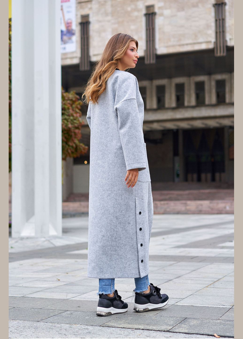 Сіре демісезонне Тепле жіноче пальто Liton