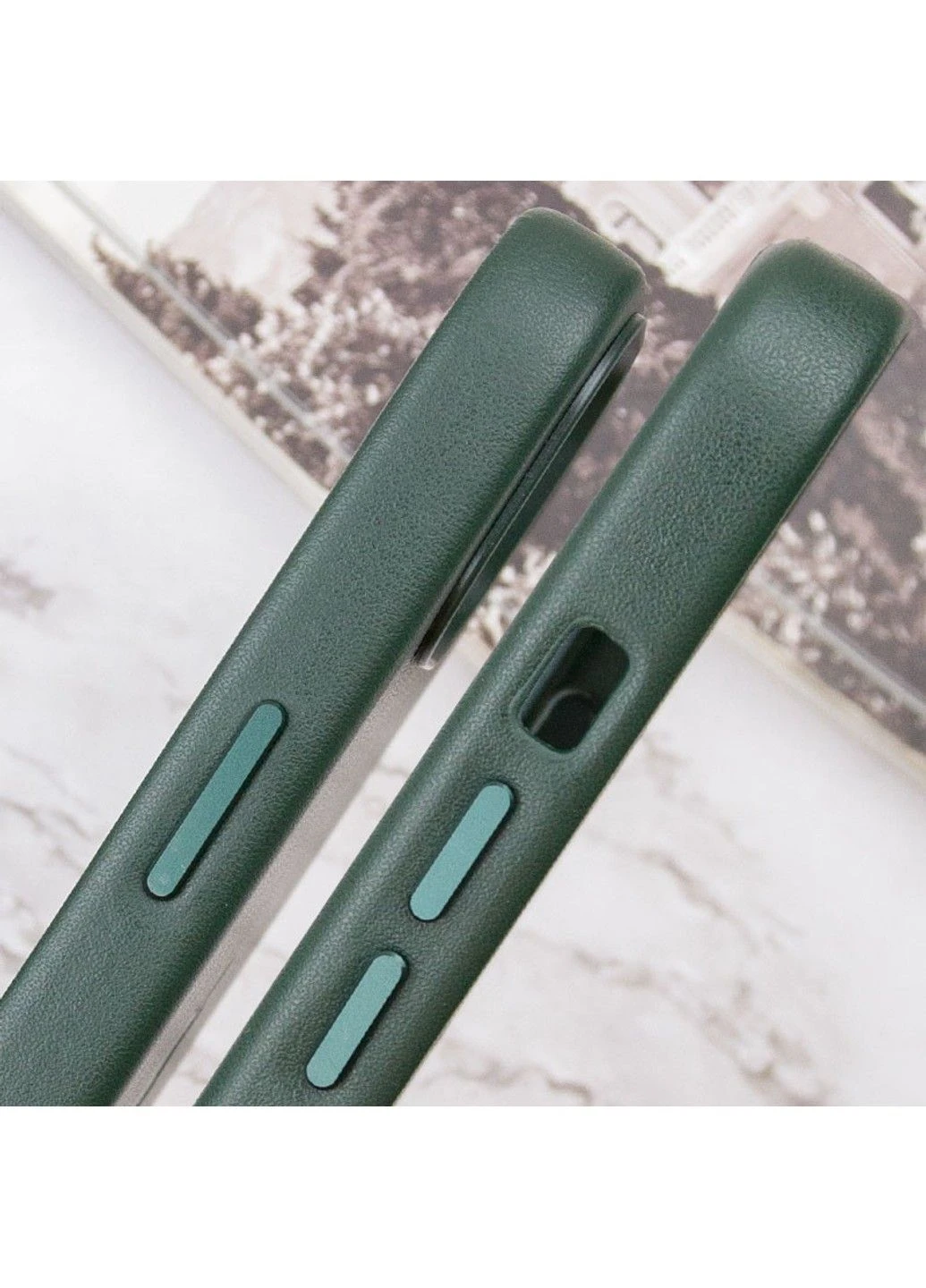Кожаный чехол Leather Case (AAA) with MagSafe and Animation для Apple iPhone 13 (6.1") Epik (390134954)