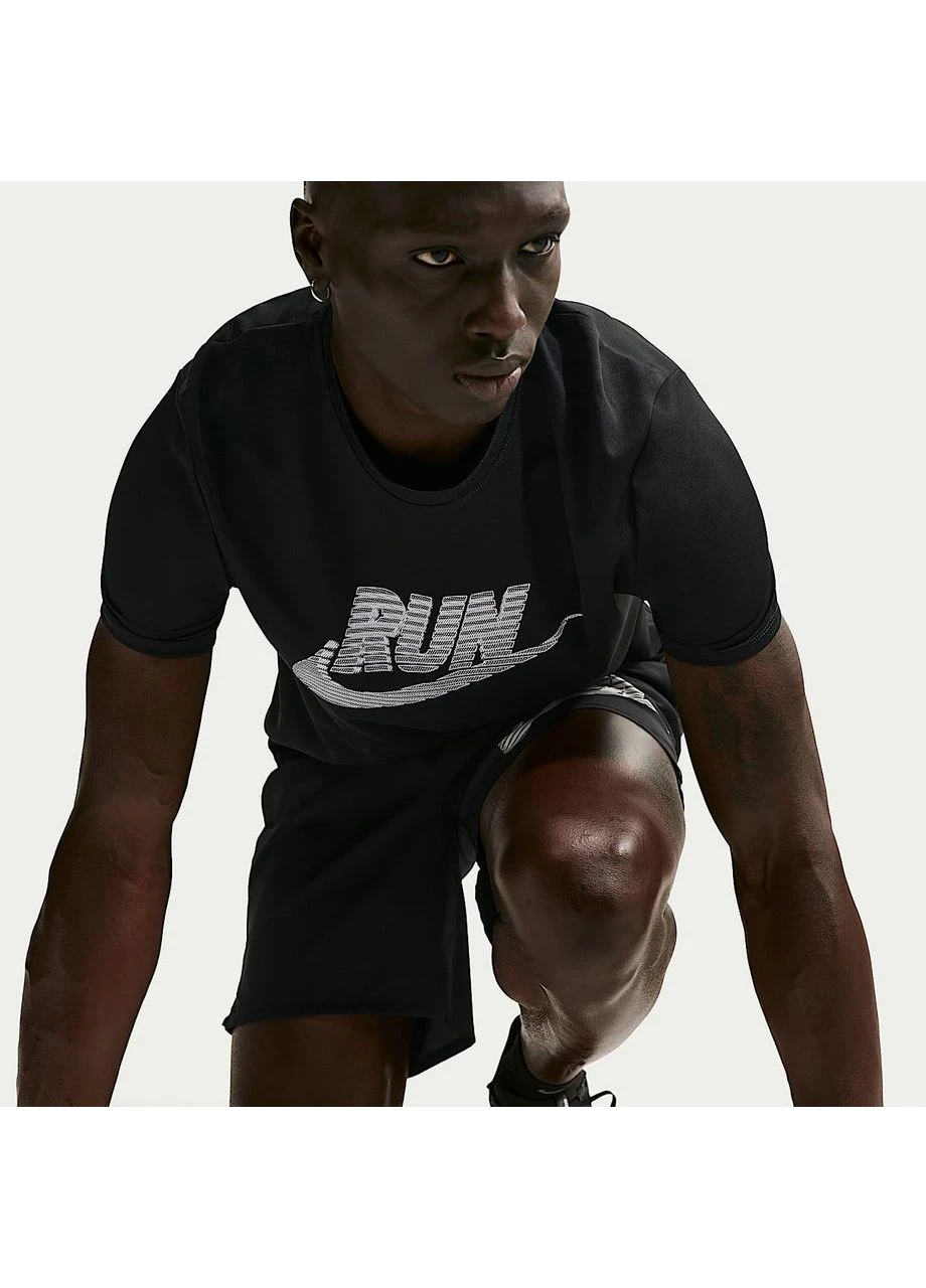 Чорна футболка df uv miler run energy ss black if9475-010 Nike