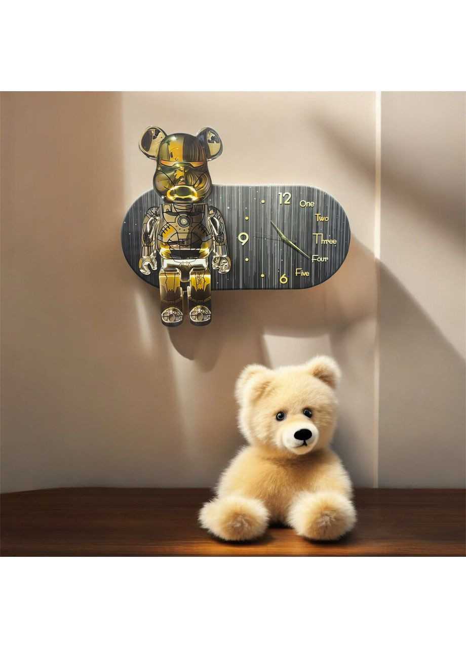 Детские настенные часы с LED подсветкой "Bearbrick Iron Edition" с фигуркой мишки (N780) No Brand (361161985)