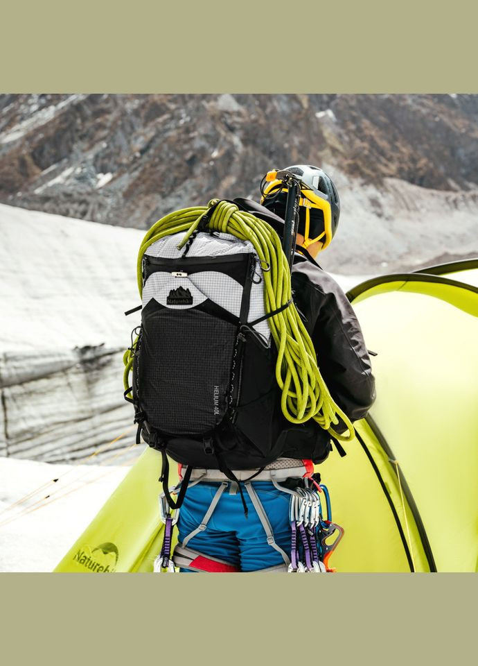 Туристический рюкзак Helium CNK2450XB016, 40 л, черный, M Naturehike (353503871)