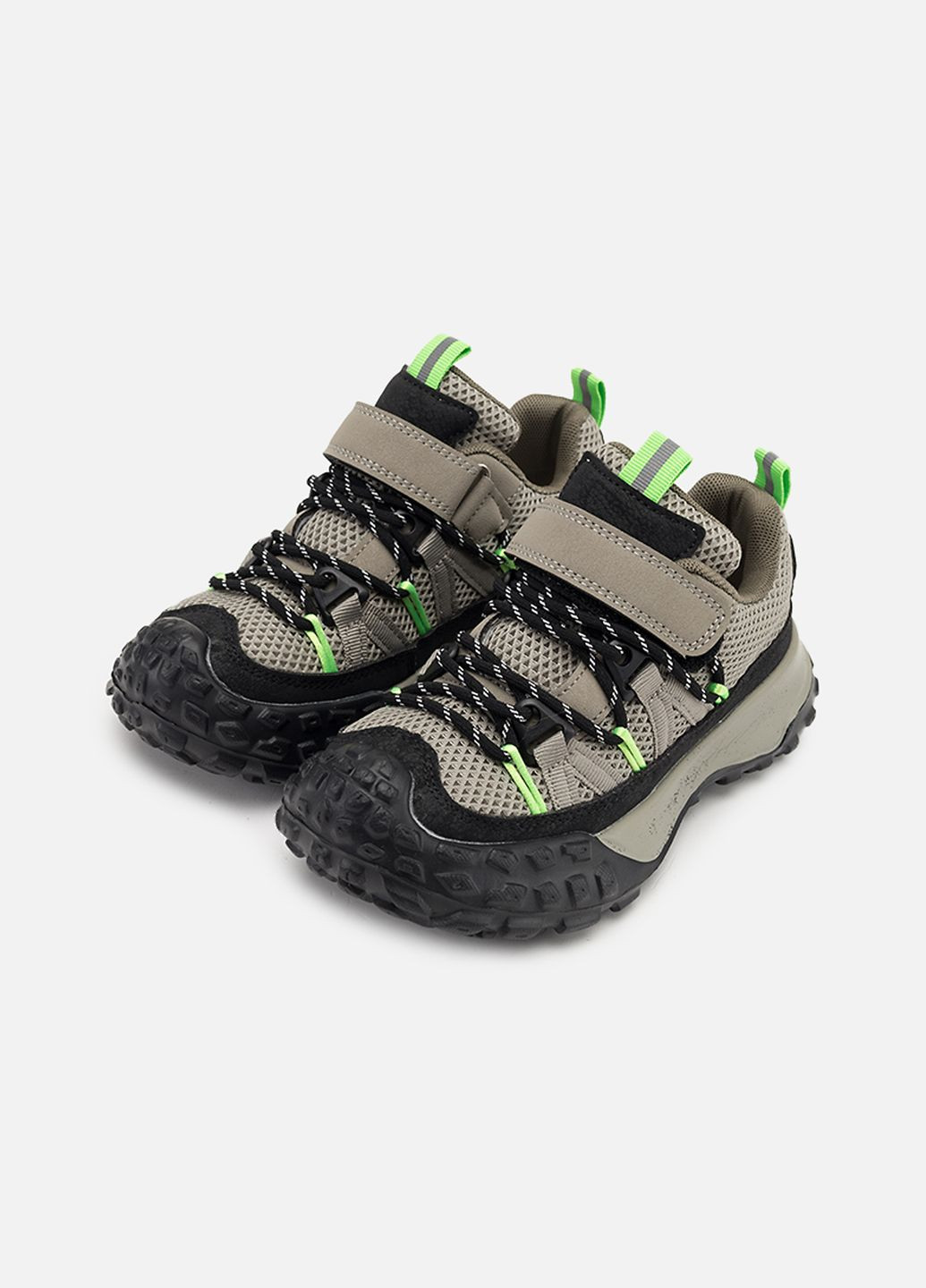 Сірі Осінні кросівки на платформі для хлопчика колір сірий cb-00268868 Yuki