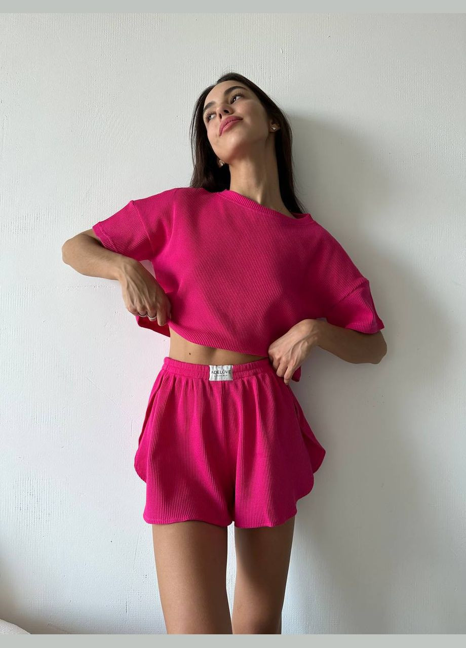 Малиновая всесезон легкая стильная эстетическая летняя фрезовая пижама топ с рукавами и шортами топ + шорты No Brand Піжама