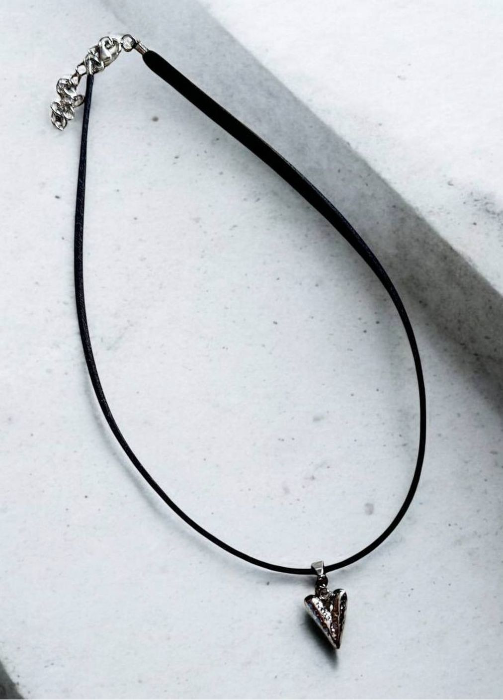 Чокер с шармом Adele (351854867)