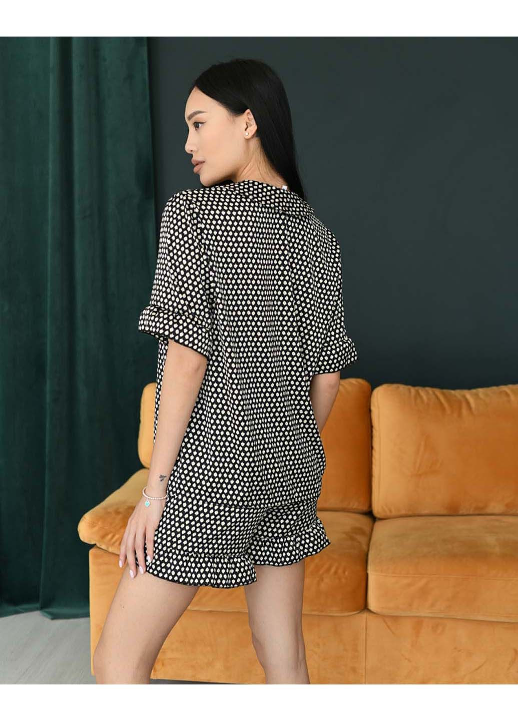 Чорно-біла всесезон піжама Модельєр