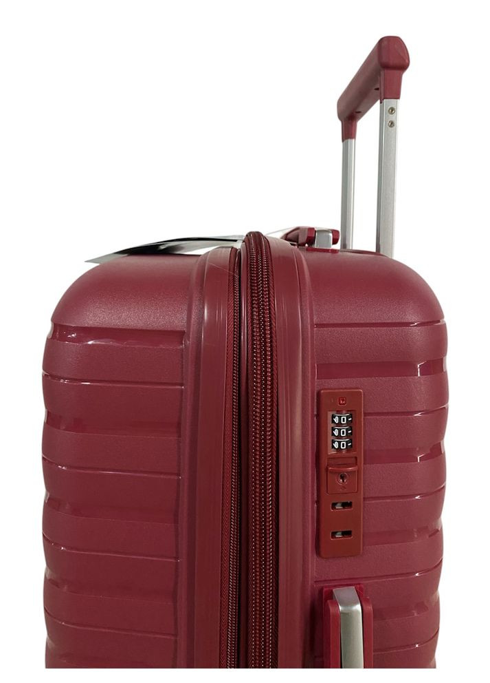 Чемодан средний Madisson 51203 полипропилен M Бордовый Snowball (327792586)