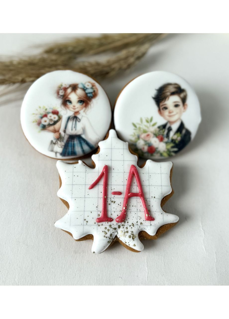 Набор пряников: “Кленовый лист + Мальчик/Девочка” No Brand (365865196)