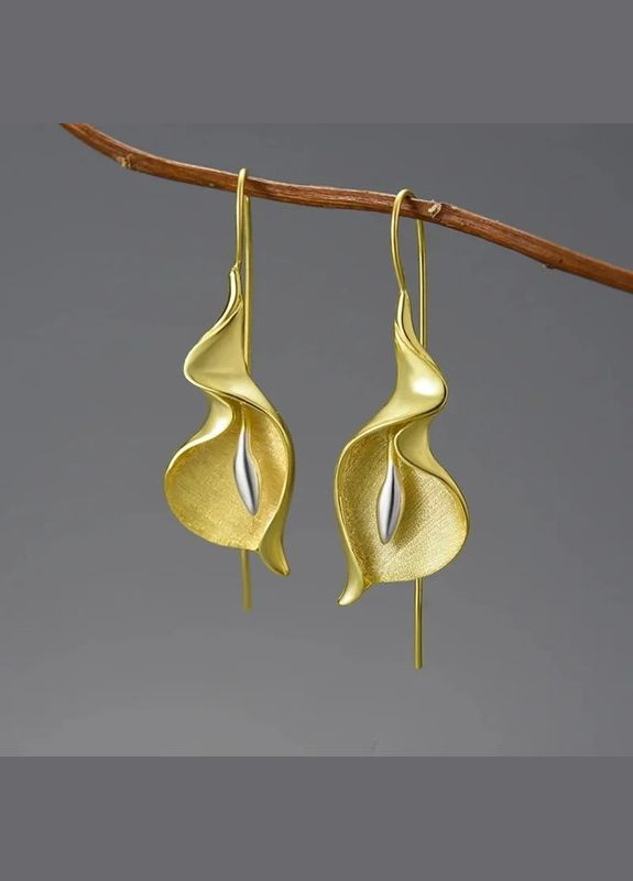 Модні творчі довгі сережки ручної роботи 3D квітка Лілії 4.5 см Liresmina Jewelry (285814453)