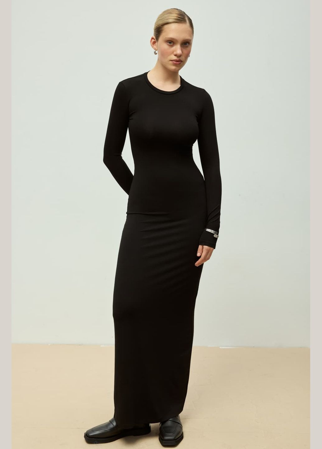 Чорна сукня максі приталена base 788 Papaya