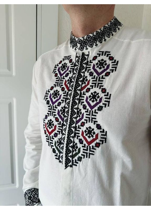 Біла чоловіча бавовняна вишиванка сорочка на ґудзиках з воротником стійка багатою вишивкою You Best (368766856)