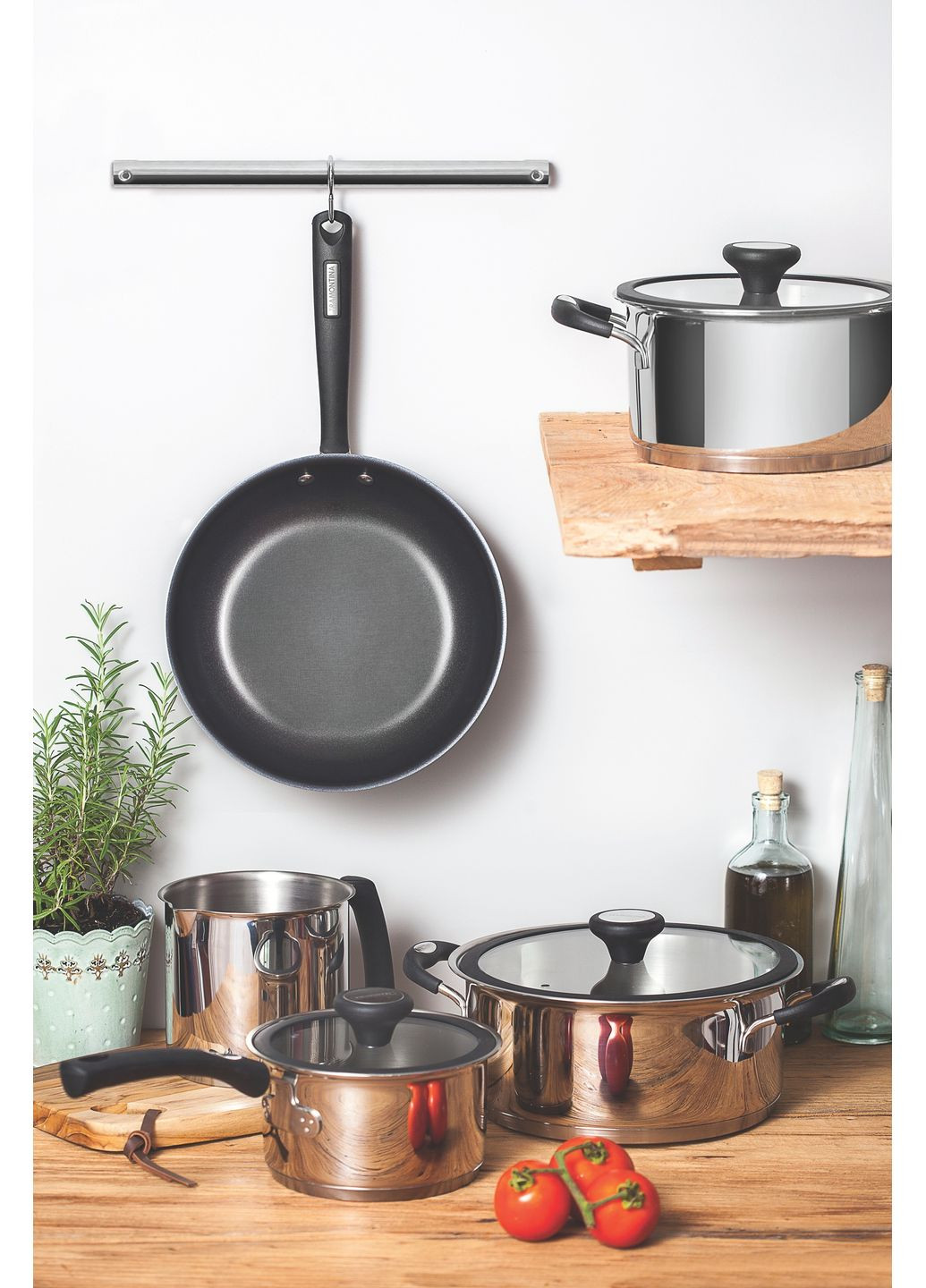 Кастрюля Solar silicone (1.8 л) 16 см (6358929) Tramontina (314749566)