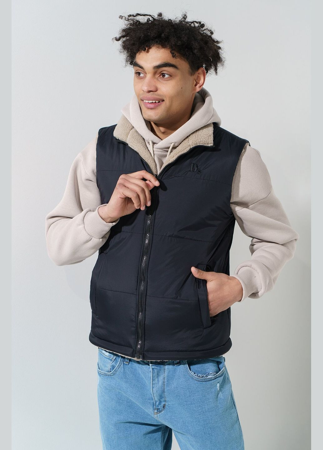 Жилет утепленный двухсторонний мужской 8017 Черный (2000990365262D) shop (2000990365262) No Brand (362895402)