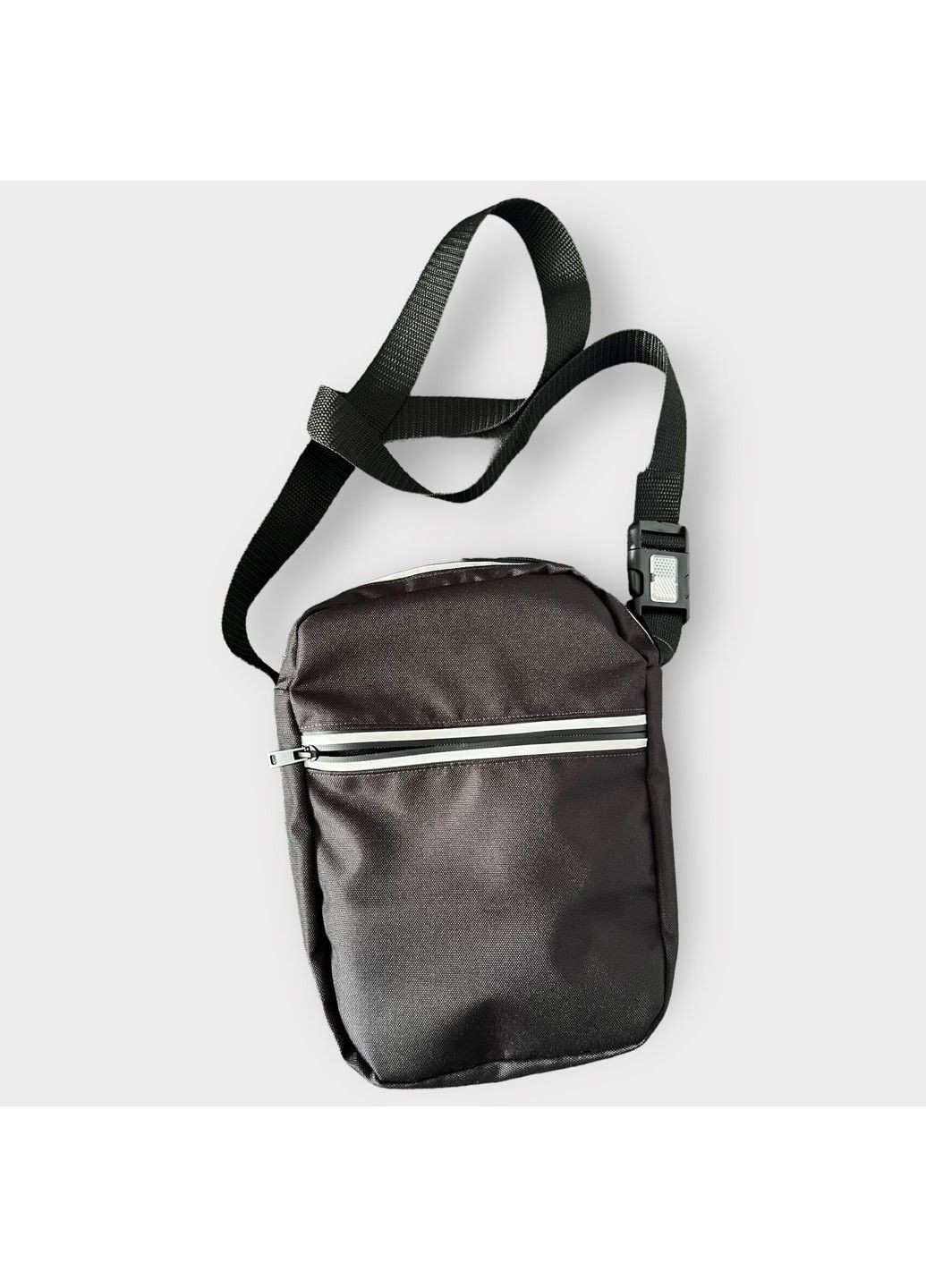 Чорна чоловіча сумка на плече SviPashka із текстилю зі світловідбиваючими блискавками No Brand (315725138)