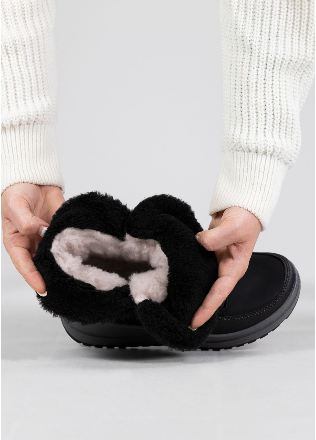 Дутики жіночі з хутром чорні (461 чорні) Bromen (362151987)