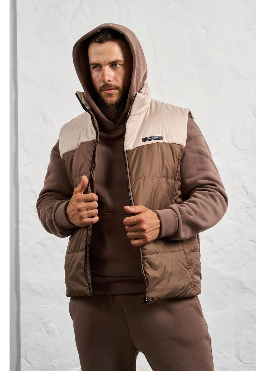 Темно-бежевый зимний костюм мужской тройка Garna