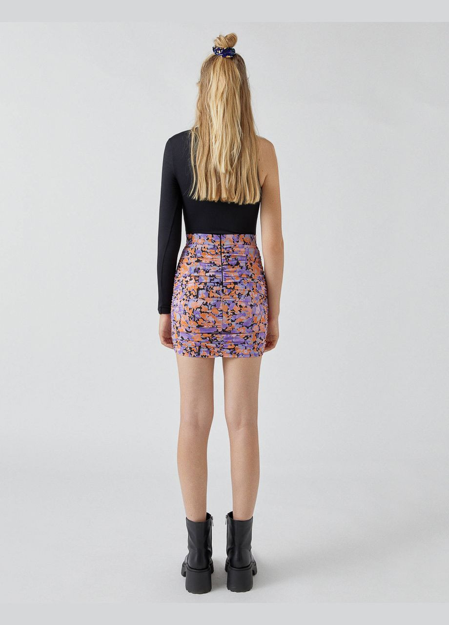 Разноцветная кэжуал однотонная юбка в цветочный принт Pull & Bear