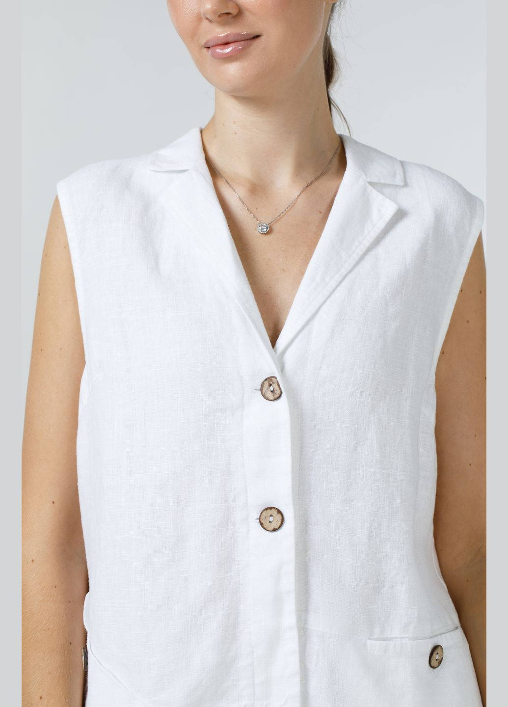 Женский жилет из льна без подкладки разноуровневый асимметричный на пуговицах Ангелика. Серый, р.56, код 9482/56/1559 ГАЛЕРЕЯ ЛЬОНУ (346122970)