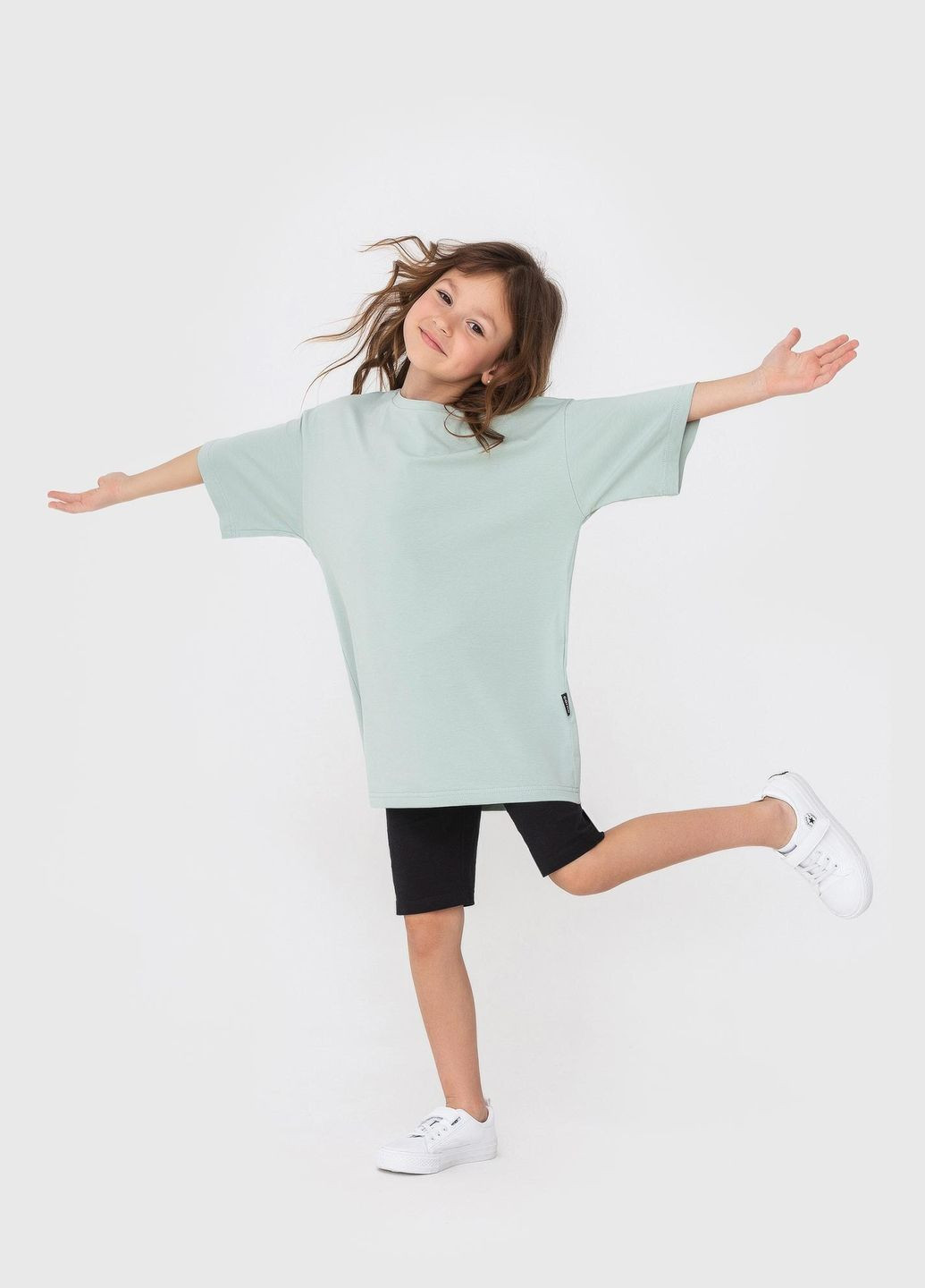 Зеленая демисезонная детская футболка kids Garne