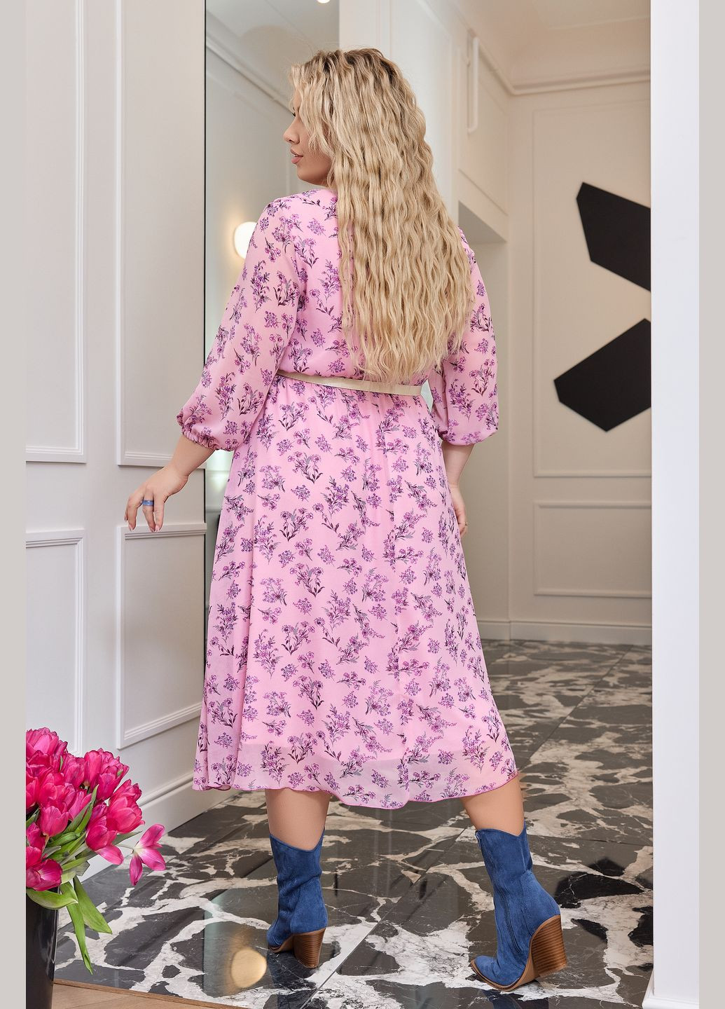 Розово-лиловое повседневный нежное платье колокол No Brand с цветочным принтом