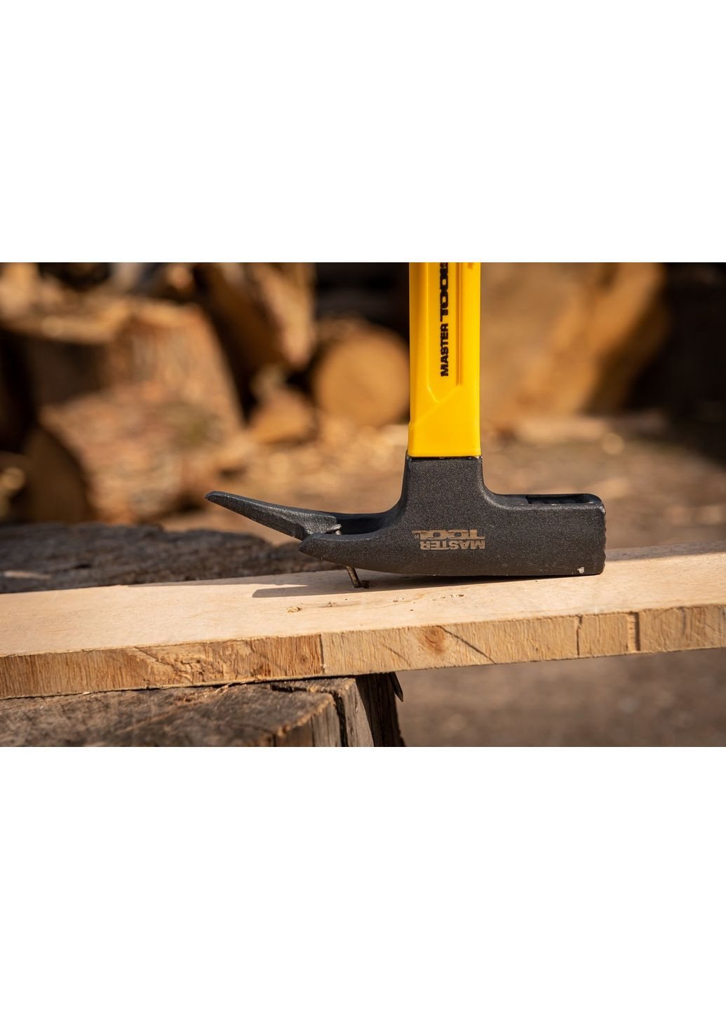 Молоток кровельный 600 г HRC50 рукоятка фибергласовая 300 мм 02-0920 Mastertool (364964904)