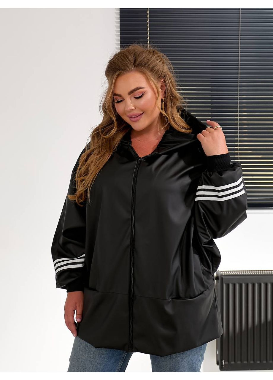 Черная демисезонная куртка-ветровка женская оверсайз Style Point