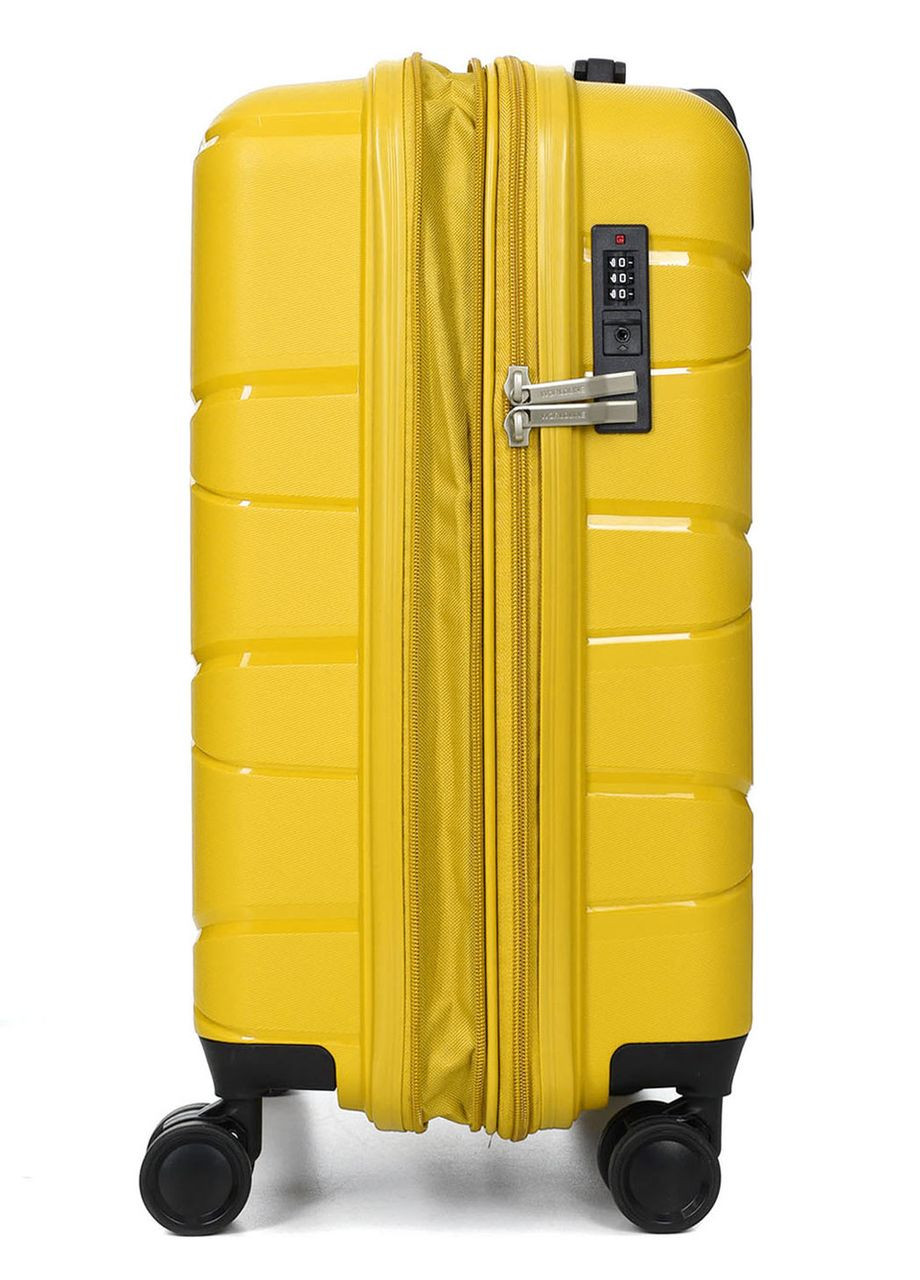 Чемодан малый S полипропилен жёлтый 55х38х24+5см/49л/3кг/ 289 WORLDLINE (324802225)