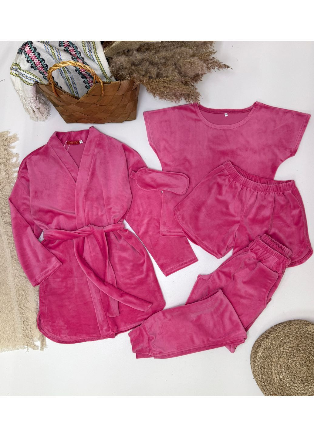 Рожева всесезон велюрова піжама з 5 предметів Україна