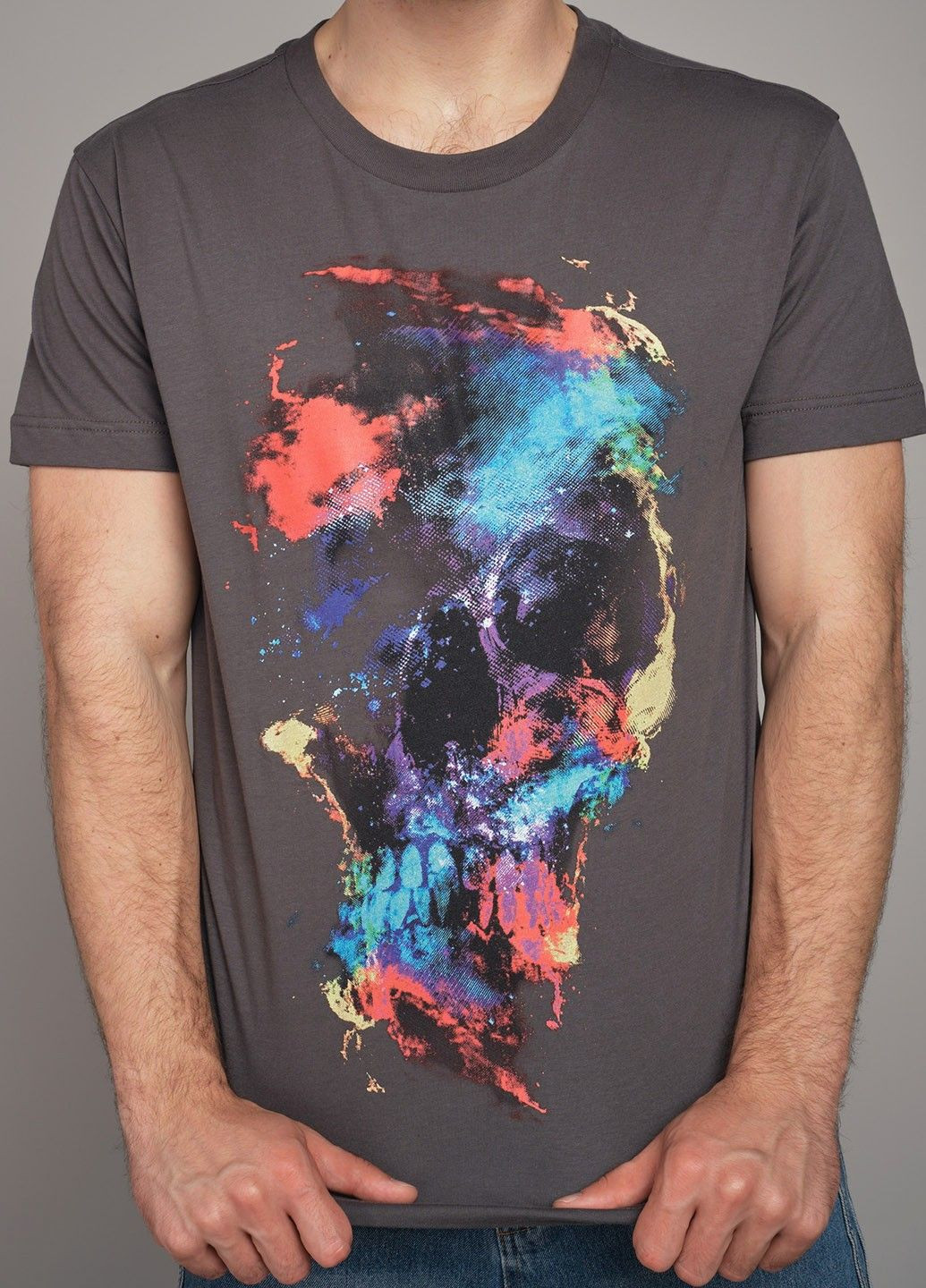 Серая мужская футболка с принтом 103311 Power