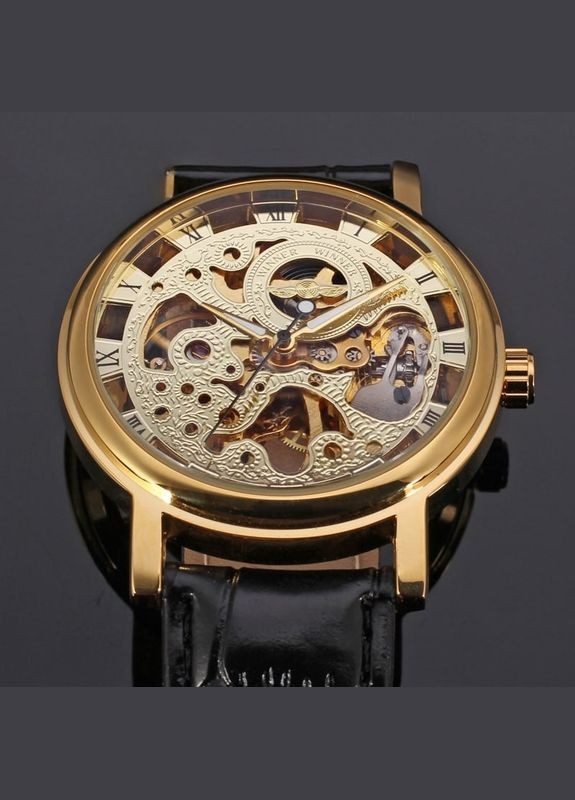 Gold Winner (331601467)