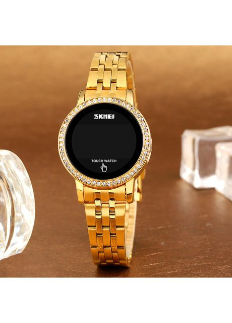 Годинник золотистий для жінок електронний з календарем і секундоміром водонепроникний 30 м ProDobro (367267121)