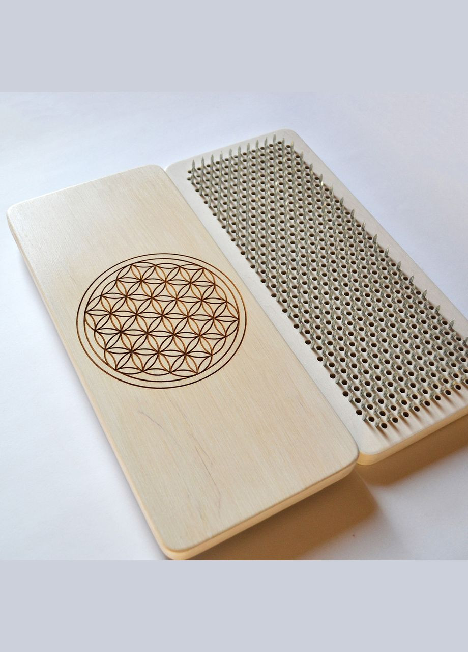 Доска Садху (Sadhu) "Цветок жизни", доска с гвоздями для йоги, шаг 10мм. Оцинкованные гвозди No Brand (301482862)